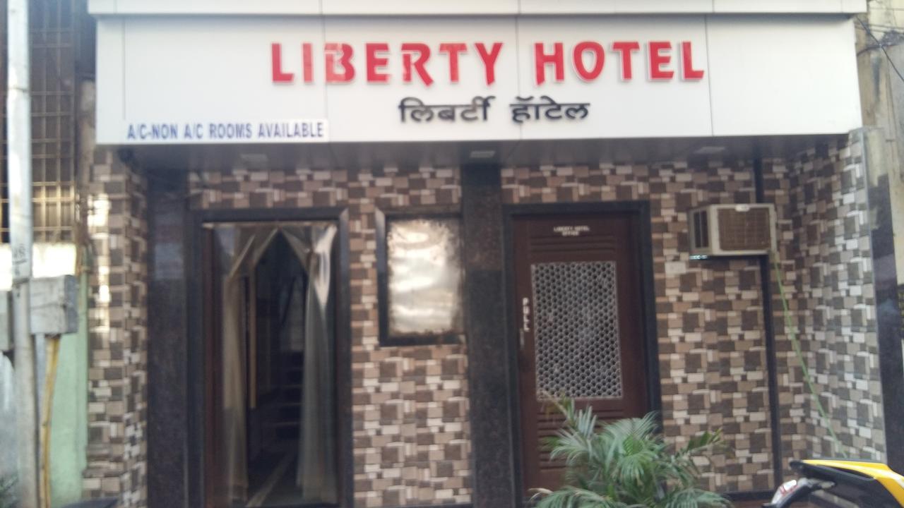 Liberty Hotel Bombay Exterior foto